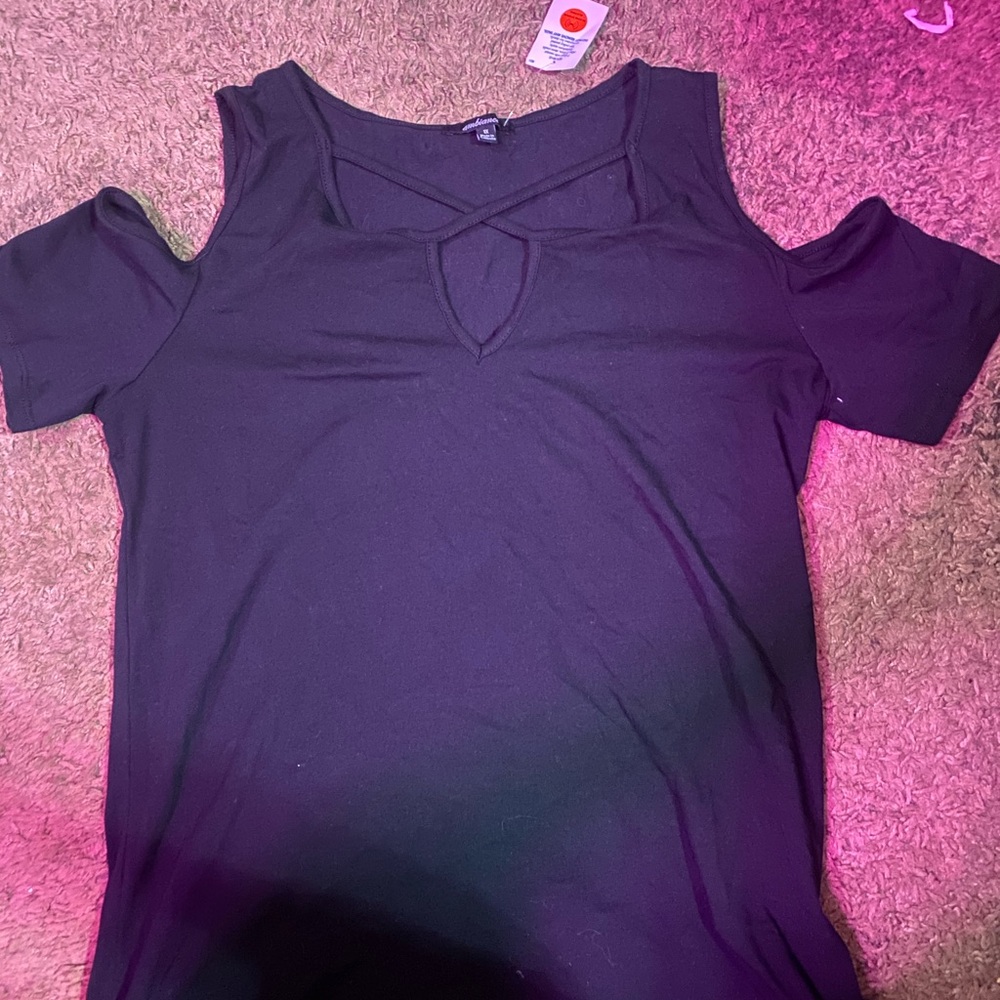 Women's Black Cold Shoulder Top